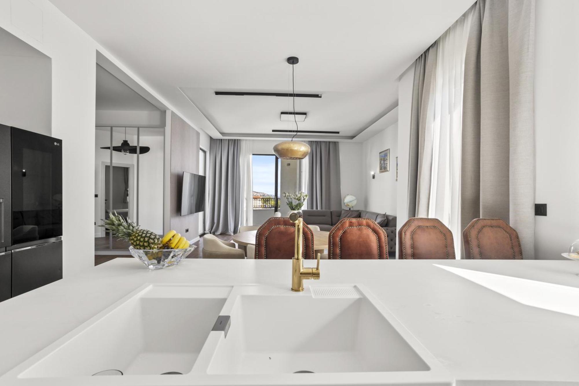 Luxury Penthouse Duce Apartment Bagian luar foto